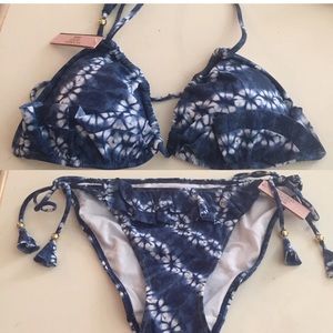 SOLD! Victorias Secret Teeny Flounce Bikini-Medium